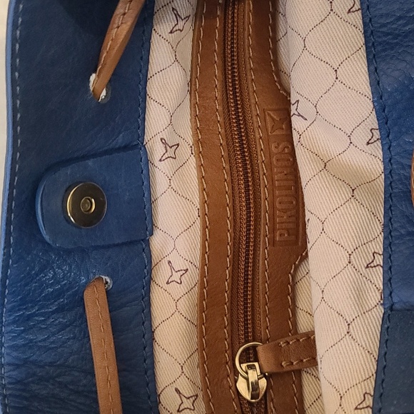 PIKOLINOS Blue and White Genuine Leather Shoulder Bucket Bag - Picture 10 of 16